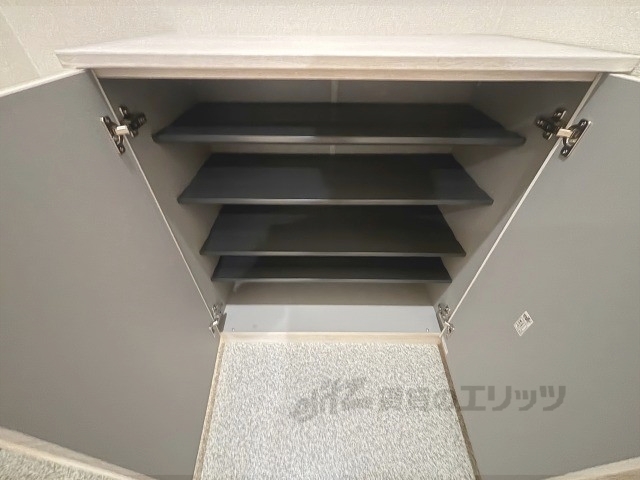 収納　下駄箱