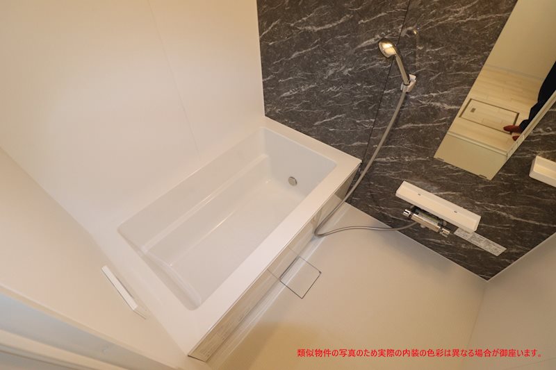 バス・シャワールーム　類似もしくは同型モデルの写真です。