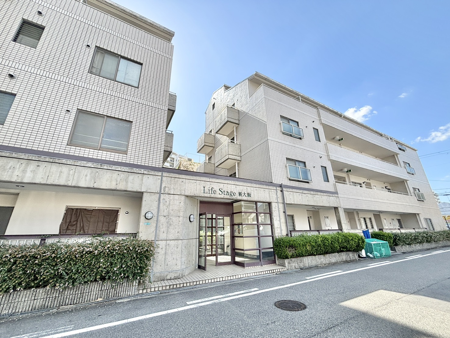 ライフステージ新大阪の外観写真
