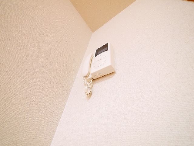 セキュリティ　モニター付きインターホンです