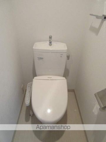 京阪本線 野江駅 徒歩5分 9階建 築18年のトイレ写真