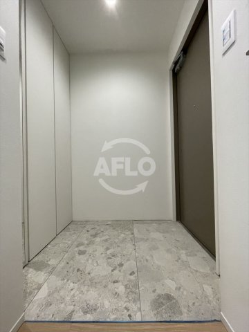 玄関　フローレス都島I　玄関