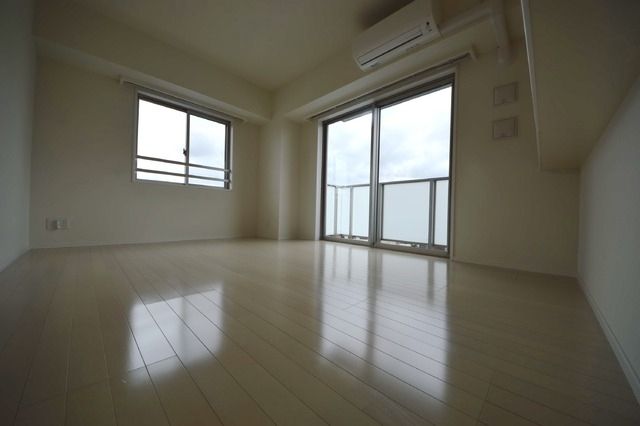 Grace Villa 御茶ノ水の居間写真
