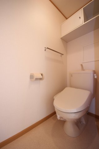トイレ　トイレもきれいです
