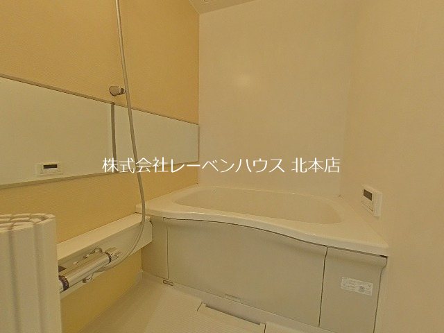 バス・シャワールーム　★レーベンハウスホームページに写真たくさんあります★