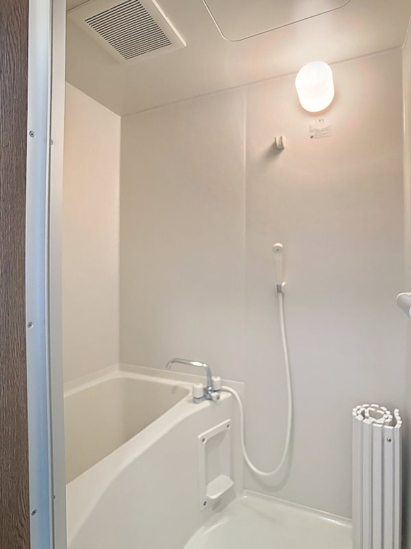 バス・シャワールーム　※他部屋参考写真、現況優先