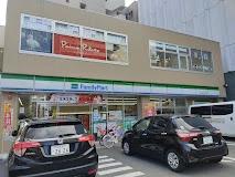 コンビニ　ファミリーマート 上前津二丁目店（コンビニ）まで189m