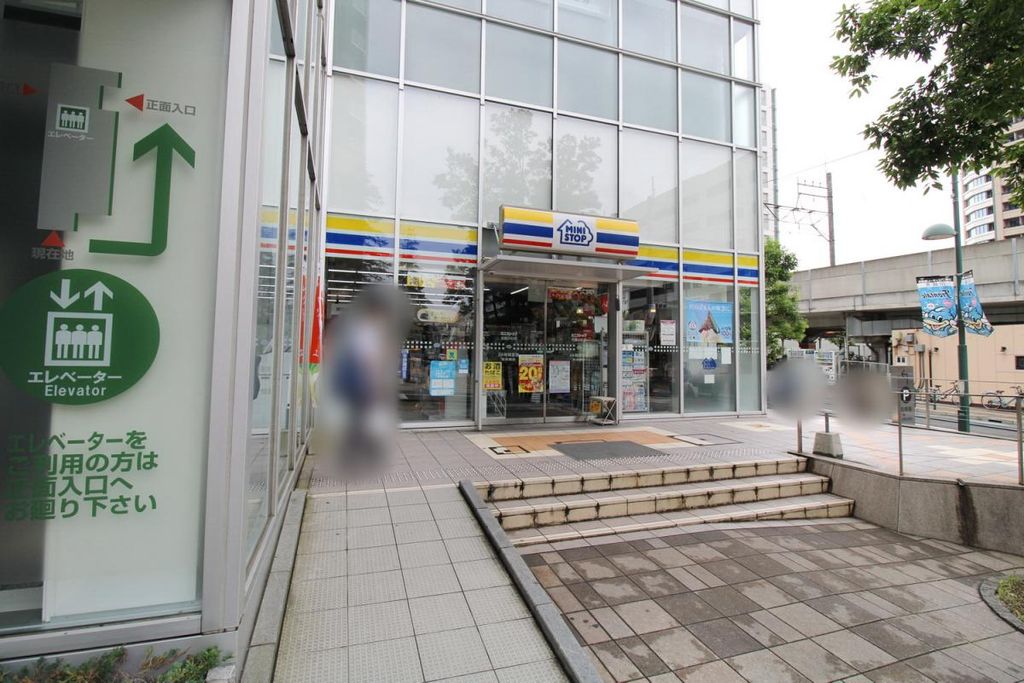 コンビニ　ミニストップ 武蔵小杉店（コンビニ）まで490m
