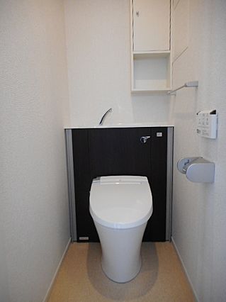 トイレ　シャ　レコルテ　北区西ヶ原4