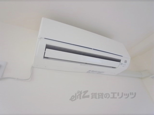 その他設備　リビングのエアコン