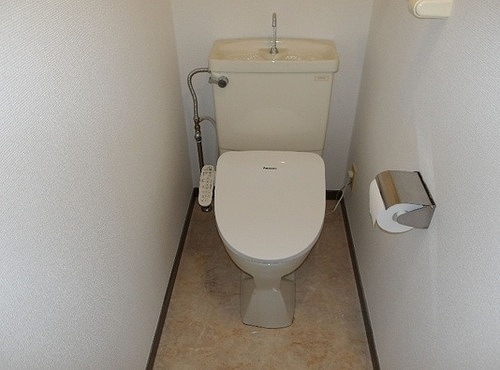 トイレ　コンパクトで使いやすいトイレです