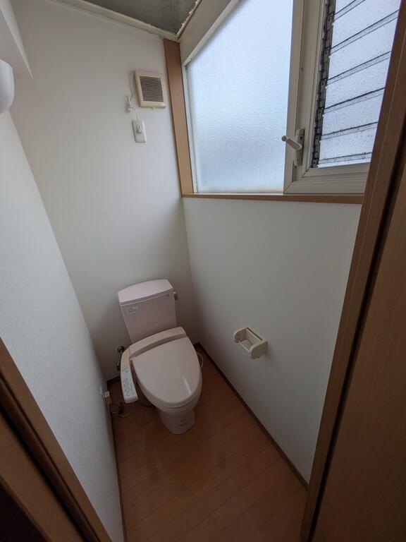 川崎ビルのトイレ写真