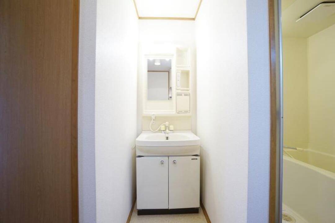 洗面設備　洗面所