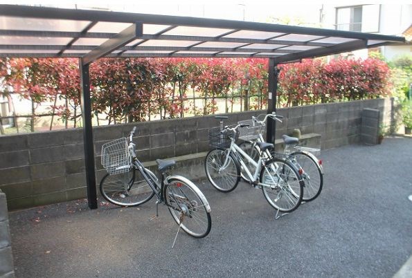 駐車場　駐輪場