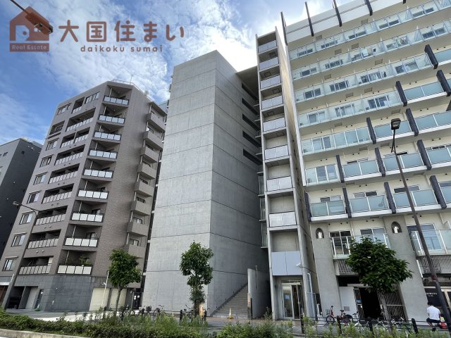 大阪市浪速区敷津東のマンションの建物外観