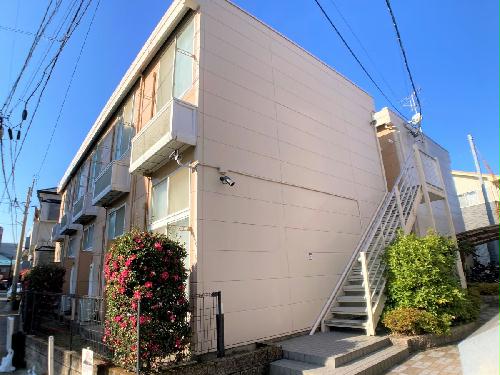 【レオパレスしもあらたの建物外観】