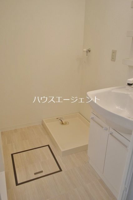 セキュリティ　室内洗濯機置き場完備　※参考画像