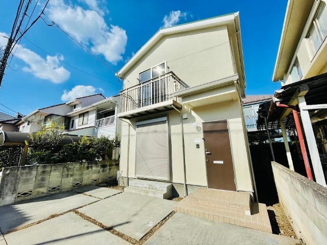 上水本町戸建の建物外観