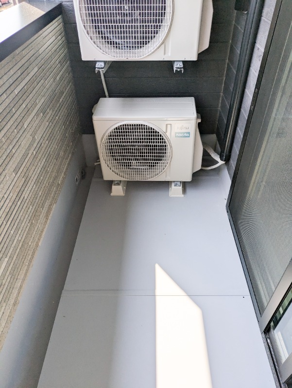 バルコニー　図面と現状に相違がある場合には現状を優先