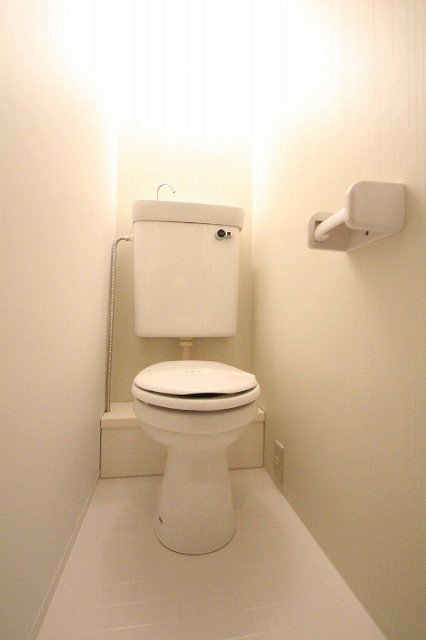 トイレ　同物件別室です。