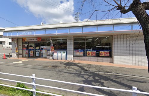 コンビニ　ローソン 須磨東町四丁目店（コンビニ）まで705m
