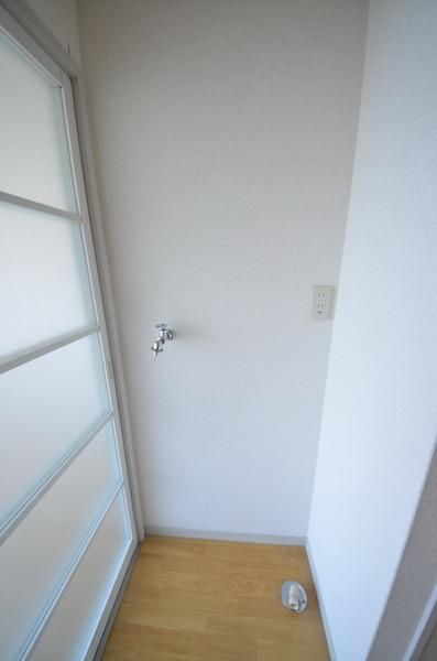 その他設備　洗濯機置場