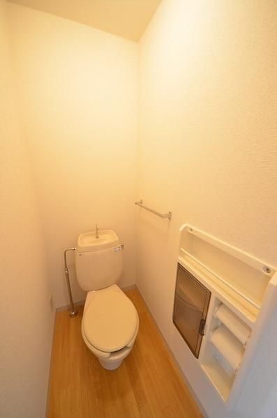 トイレ　トイレ