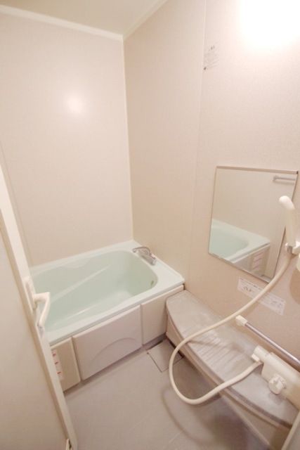 バス・シャワールーム　★お部屋探しはタウンハウジング稲田堤店まで★