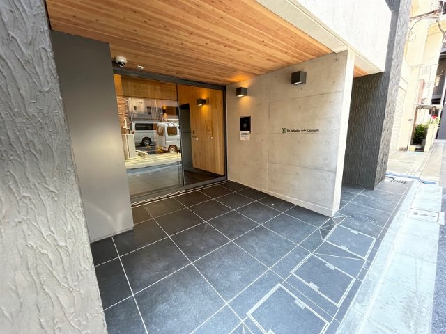 エントランス　エントランス