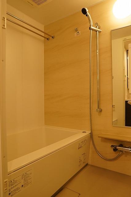 バス・シャワールーム　バス※別部屋参考写真
