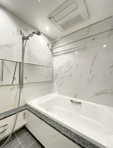 バス・シャワールーム　バス※別部屋参考写真