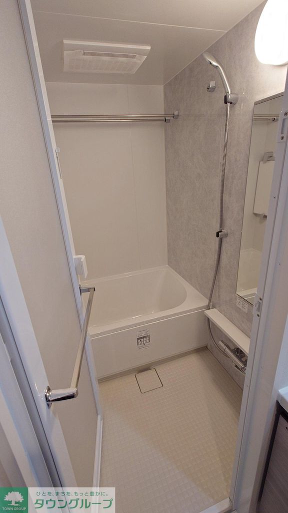 バス・シャワールーム　バス