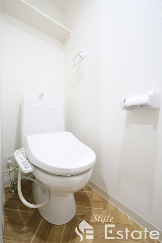 トイレ　シャワートイレ