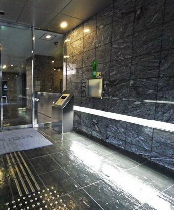 セキュリティ　★《見学予約受け付け中》設備充実のハイグレード賃貸マンショ