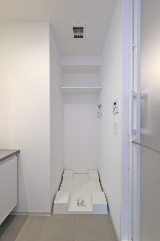 その他部屋・スペース　室内洗濯機置場