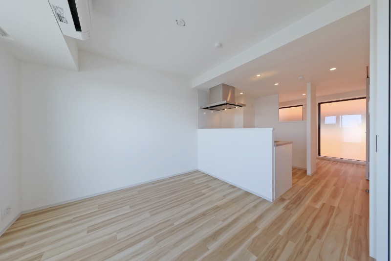 居室・リビング　１２．６帖フローリング