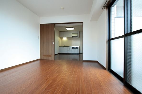 居室・リビング　（別タイプ参考写真）コスモリード西日暮里　荒川区西日暮里1