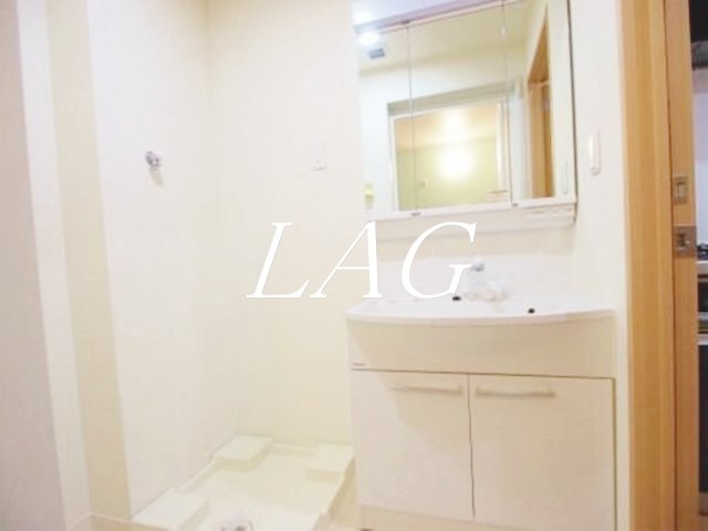 洗面設備　洗面台です。