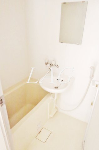 バス・シャワールーム　お風呂です。