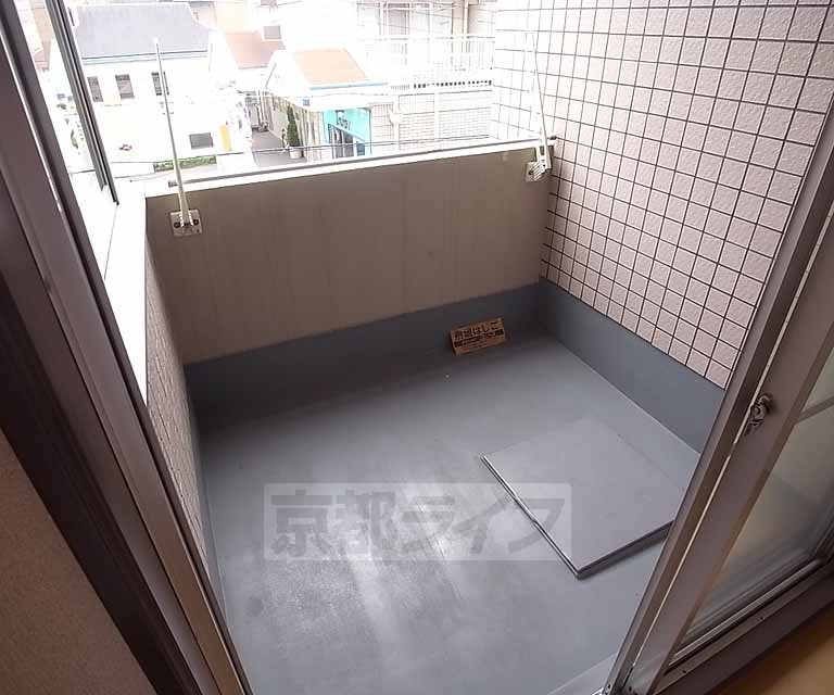 バルコニー　広いバルコニーです。