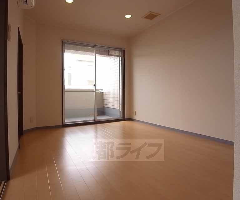 居室・リビング　１１帖のＬＤＫです。