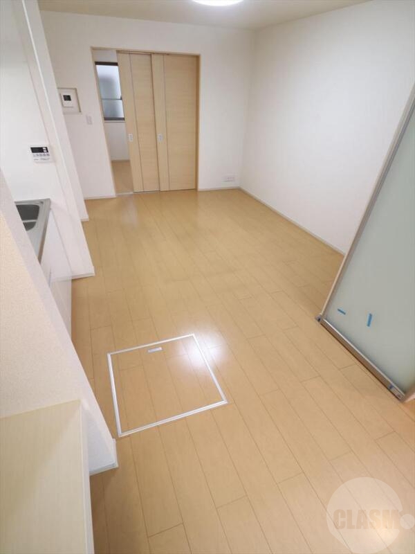 居室・リビング　１０帖のＬＤＫです