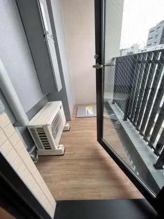 バルコニー　外からの目が気にならないバルコニーで洗濯物が干せます