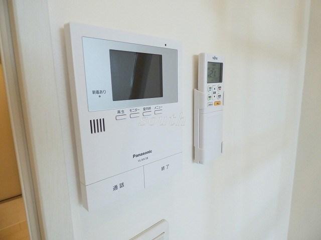 セキュリティ　モニター付きインターホン♪