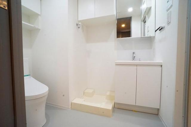 洗面設備　別部屋参考写真