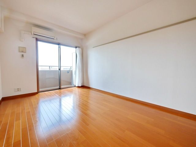 居室・リビング　★お部屋探しはタウンハウジング稲田堤店まで★