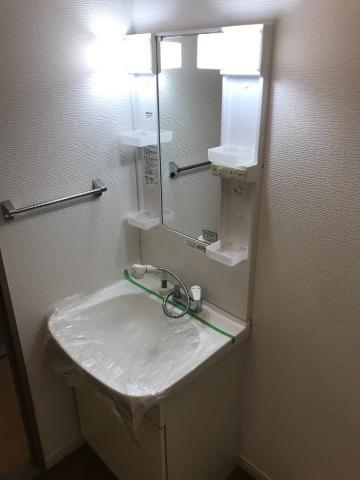 洗面設備　洗髪洗面化粧台