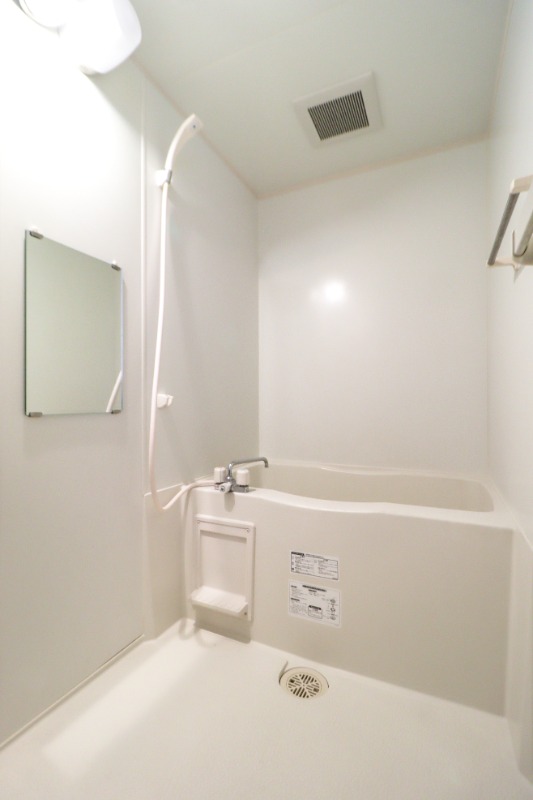 バス・シャワールーム　図面と現状に相違がある場合には現状を優先