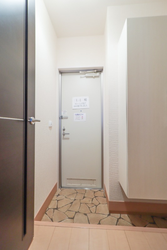 玄関　図面と現状に相違がある場合には現状を優先