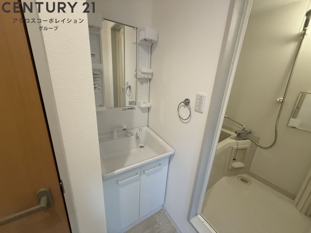 洗面設備　シャンプードレッサー付き♪